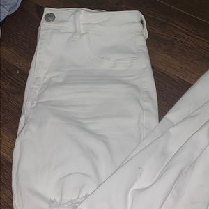 White American Eagle ripped jeans